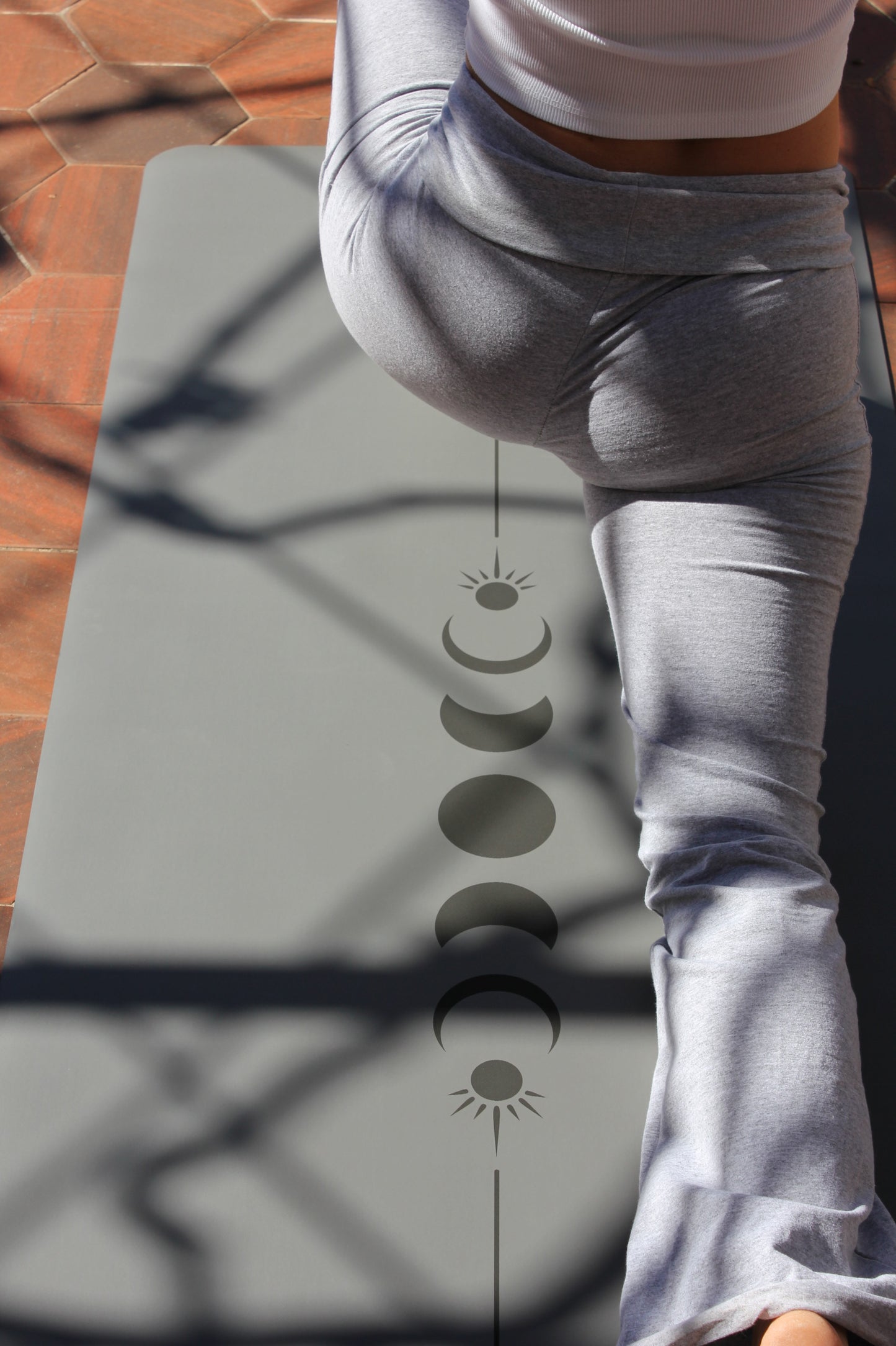 LA LUNE MAT
